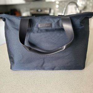 EUC!!!! Giorgio Armani Fragrances Bag Navy Blue Weekend Bag Carry-On